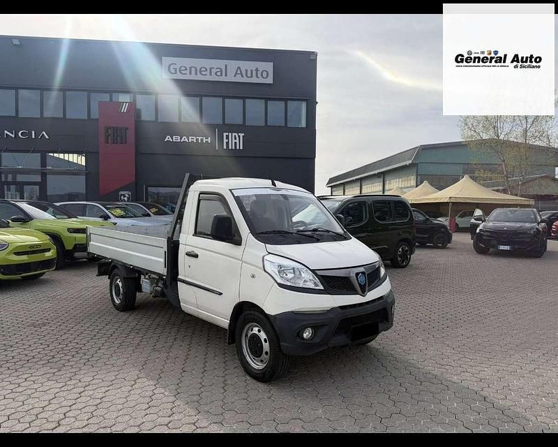 Usata Piaggio Porter 102 CV (75 kW) 2021 Bianco Monovolume