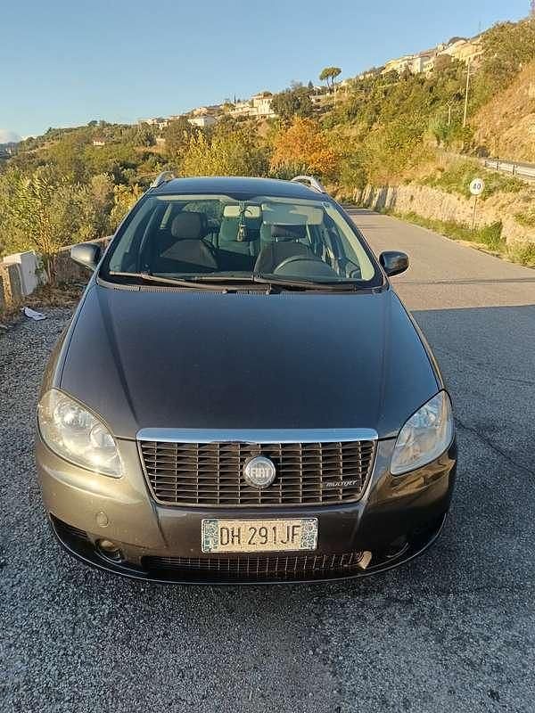 Usata Fiat Croma Dynamic 120 CV (88 kW) 2007 Grigio Berlina