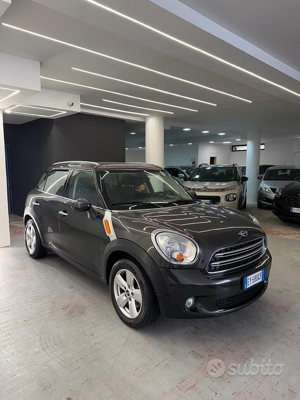 Usata Mini Cooper D Countryman 111 CV (81 kW) 2015 Grigio SUV