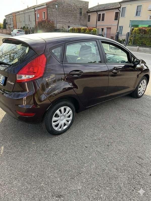 Usata Ford Fiesta Titanium 68 CV (50 kW) 2009 Utilitaria