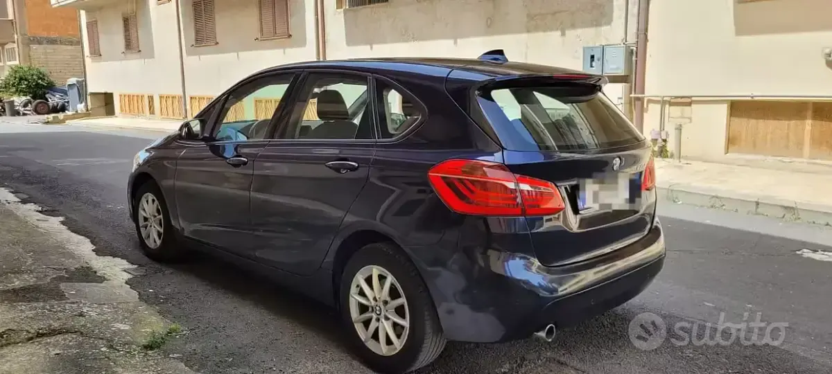 Usata BMW 218 Active Tourer 150 CV (110 kW) 2016 Blu Monovolume
