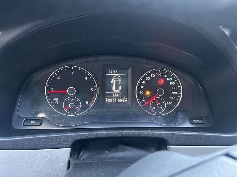 Usata VW Multivan Highline 179 CV (131 kW) 2011 Blu/azzurro Monovolume