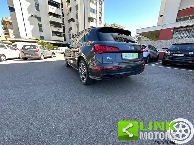 Usata Audi Q5 Ambiente 190 CV (139 kW) 2019 Grigio scuro SUV