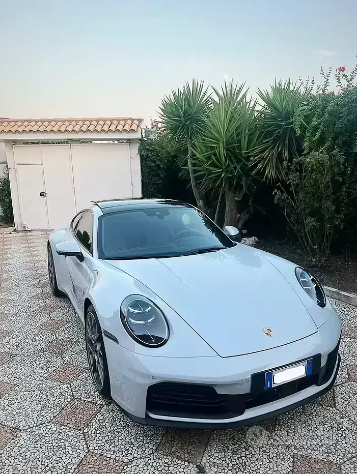 Usata Porsche 911 Carrera 394 CV (289 kW) 2024