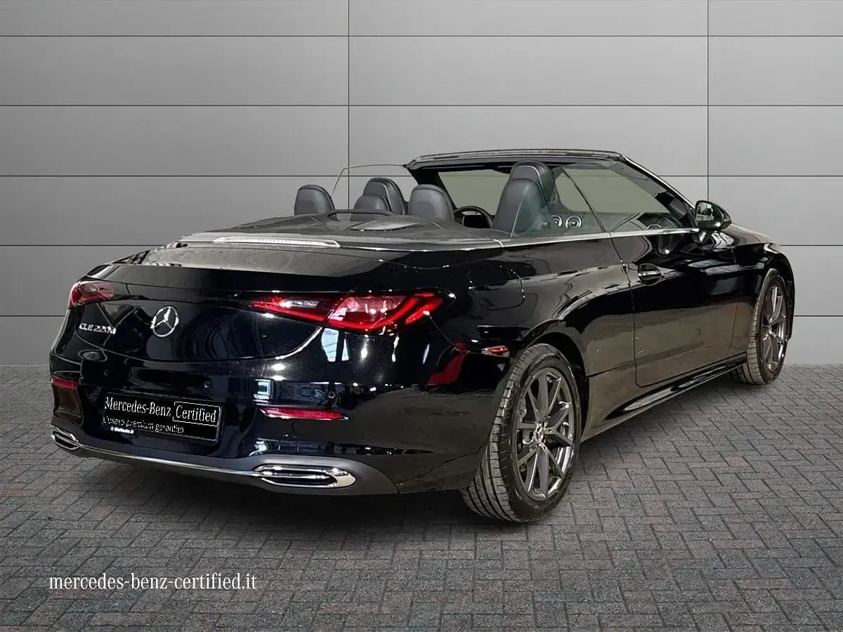 Usata Mercedes CLE220 Advanced 197 CV (144 kW) 2025 Nero Cabrio