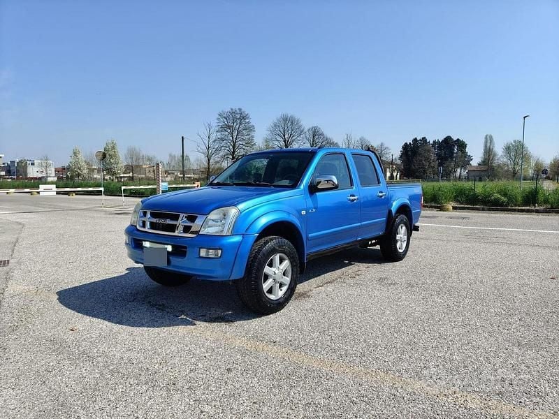 Usata Isuzu D-Max 2006 Blu Pick-up