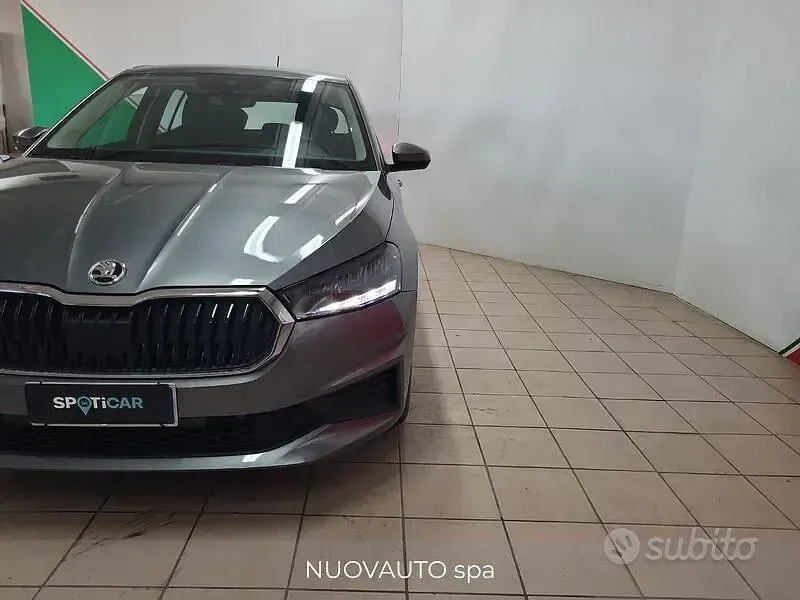 Usata Skoda Fabia Ambition 80 CV (58 kW) 2023 Grigio Utilitaria
