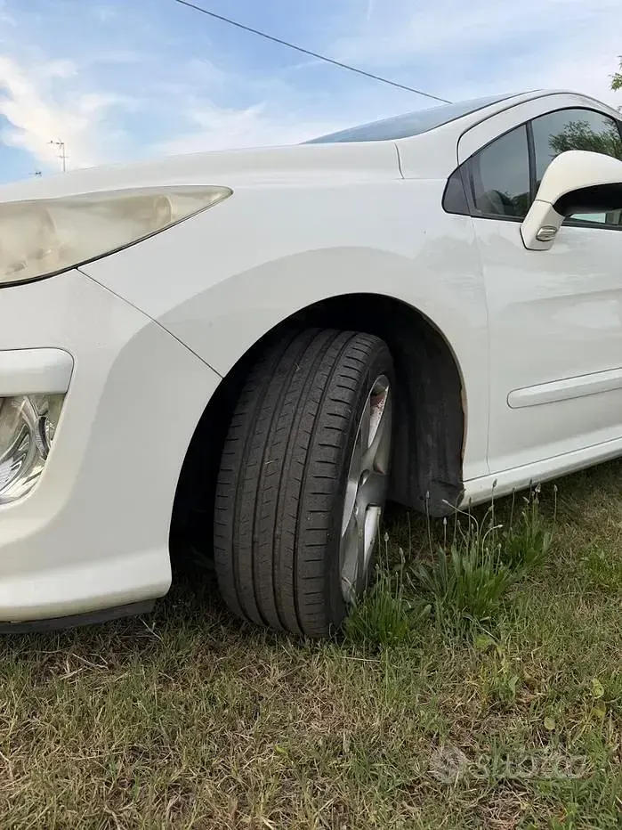 Usata Peugeot 308 109 CV (80 kW) 2009 Bianco Berlina