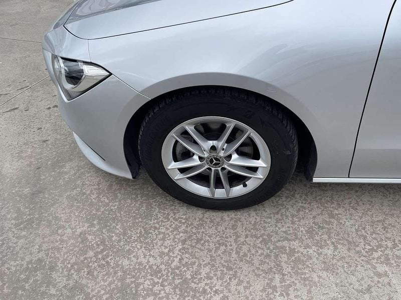 Usata Mercedes CLA200 Shooting Brake Business 150 CV (110 kW) 2020 Argento Station wagon