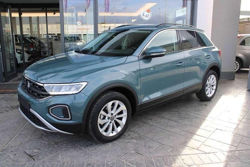 Blu Usata 2023 VW T-Roc SUV | 20.390 € (Ottimo prezzo) - Immagine 1/4