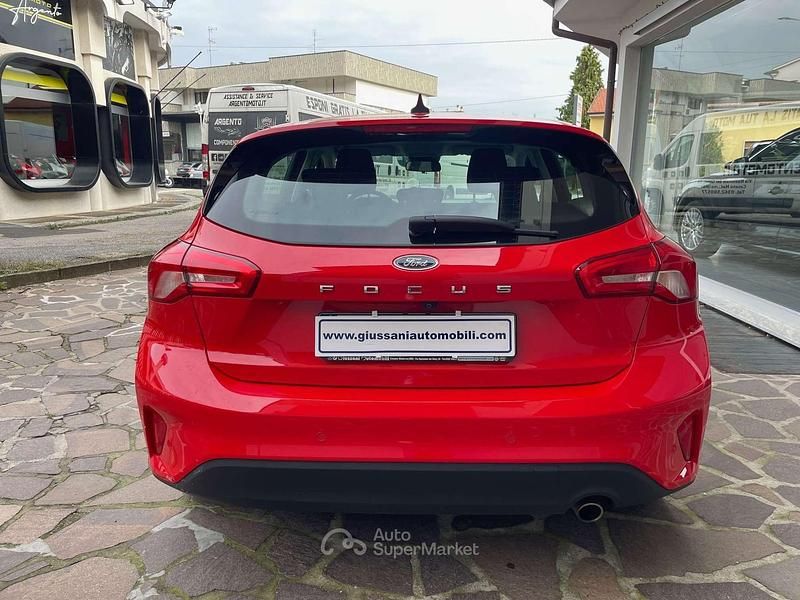Usata Ford Focus Business Edition 95 CV (69 kW) 2021 Race red Berlina