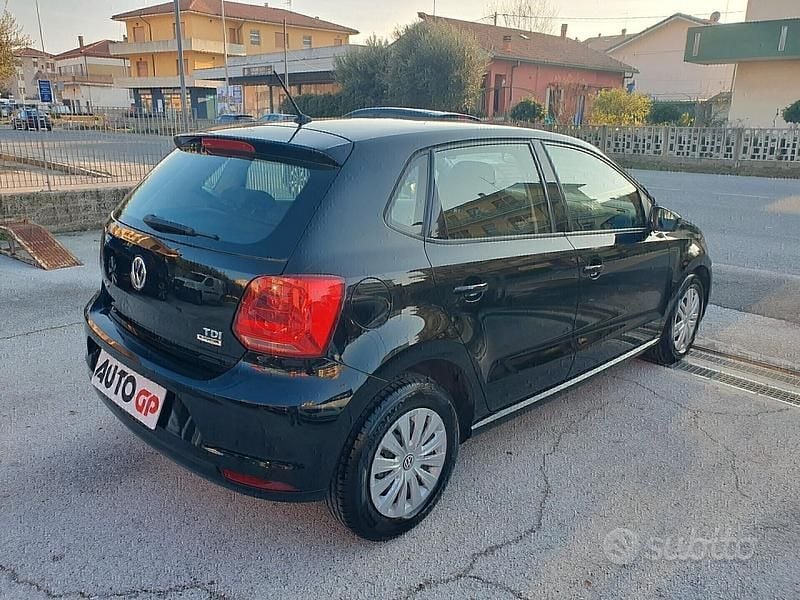 Usata VW Polo 75 CV (55 kW) 2017 Nero Berlina