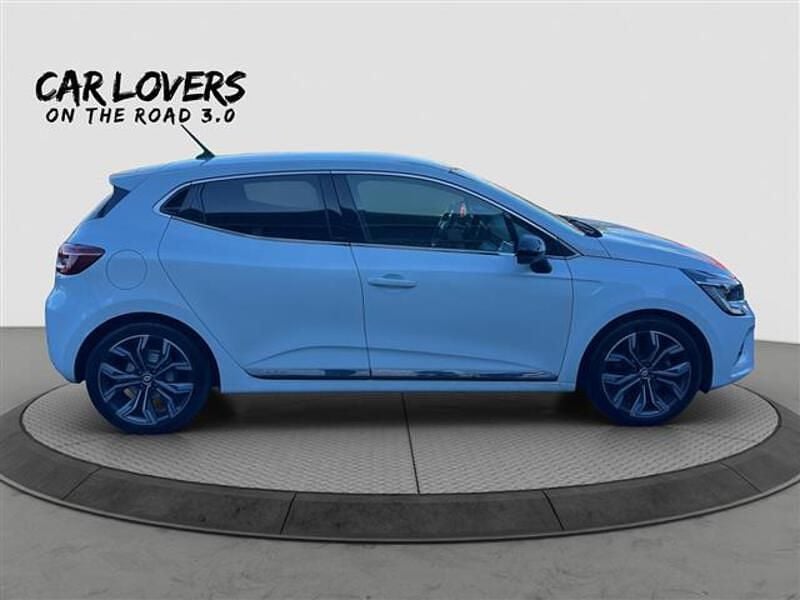 Usata Renault Clio V Intens 140 CV (102 kW) 2021 Arancione Utilitaria