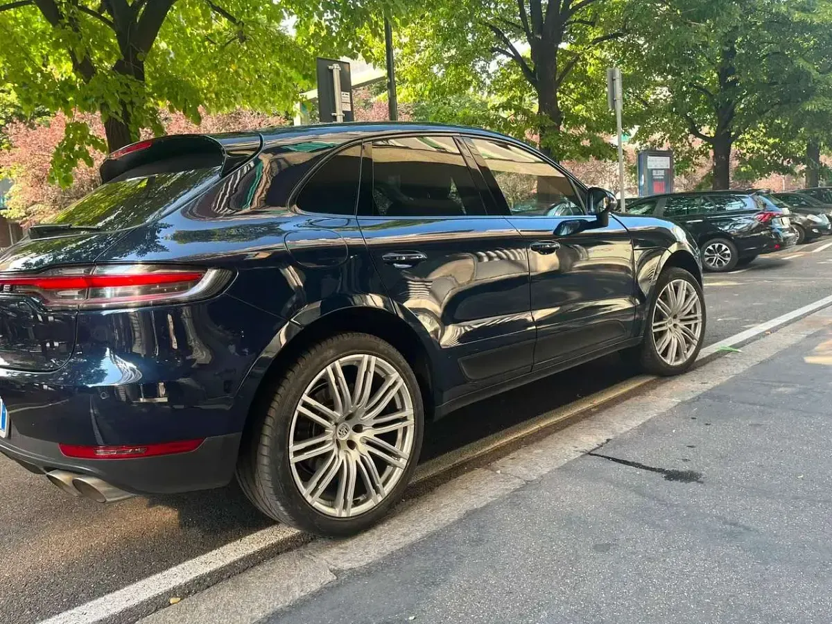 Usata Porsche Macan 354 CV (260 kW) 2021 Granite SUV