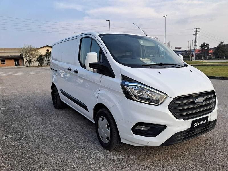 Usata Ford Transit Custom 131 CV (96 kW) 2018 Bianco Berlina