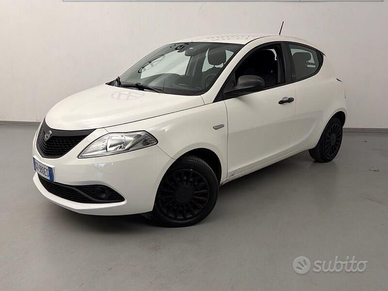 Usata Lancia Ypsilon S 69 CV (50 kW) 2020 Bianco Utilitaria