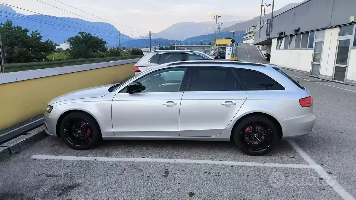 Usata Audi A4 170 CV (125 kW) 2010 Grigio Station wagon