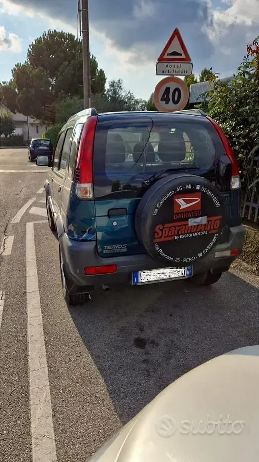Usata Daihatsu Terios 86 CV (63 kW) 2002 Verde SUV