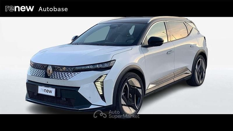 Bianco Usata 2024 Renault Scénic Techno Monovolume | 40.990 € - Immagine 1/4