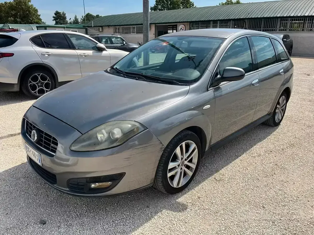 Usata Fiat Croma Dynamic 120 CV (88 kW) 2008 Grigio Station wagon