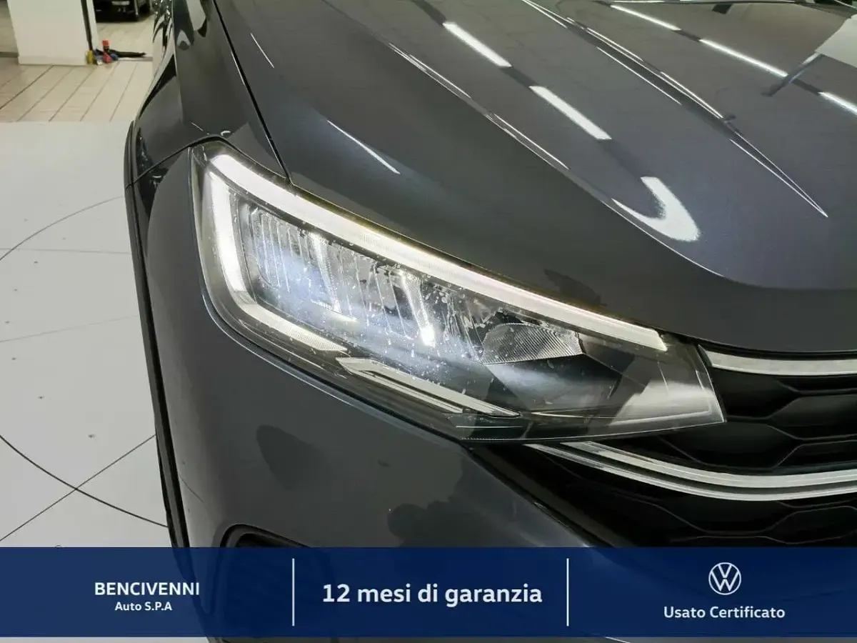 Begagnad VW Taigo Life 110 HK (80 kW) 2022 Grå SUV