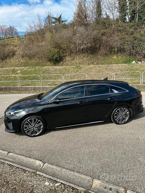 Usata 2019 Kia ProCeed GT Due volumi | 19.500 € - Immagine 1/4