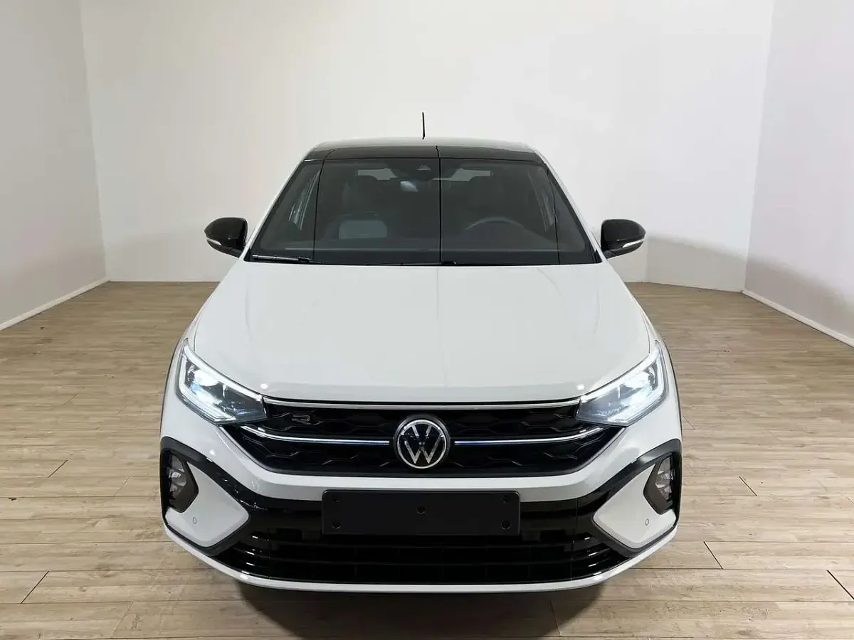 Nuova VW Taigo R-line Plus 116 CV (85 kW) 2026 Grigio SUV