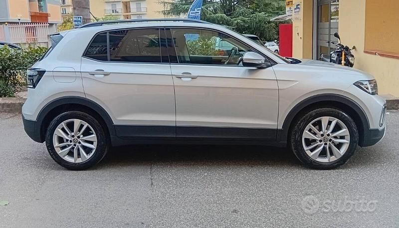 Usata VW T-Cross Edition 95 CV (69 kW) 2025 Grigio SUV