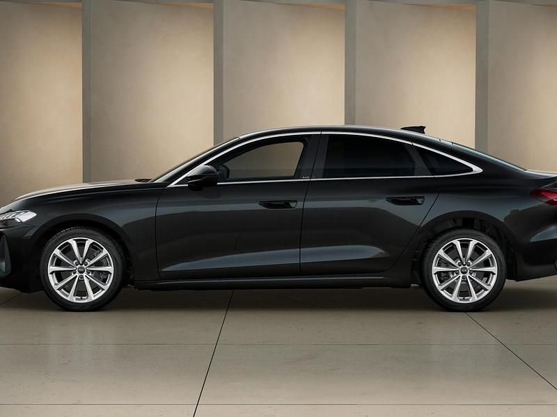 Usata Audi A5 Advanced 203 CV (149 kW) 2025 Nero Berlina