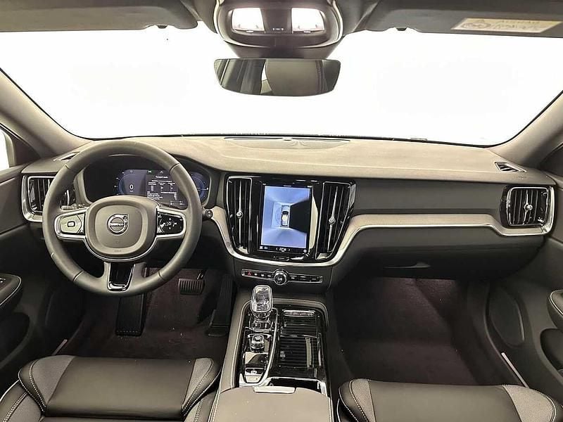 Nuova Volvo V60 257 CV (189 kW) 2025 Grigio Station wagon