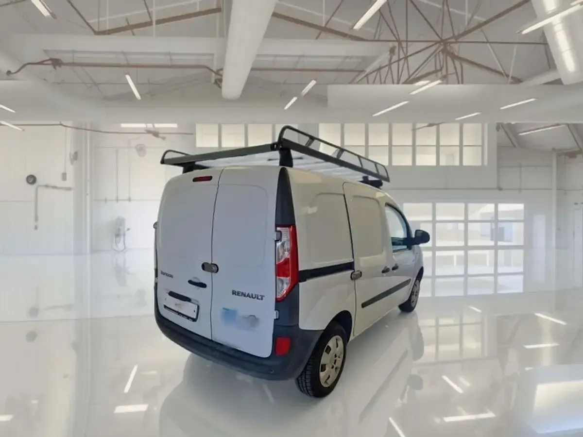 Usata Renault Kangoo 44 kW (60 CV) 2021 Bianco Monovolume