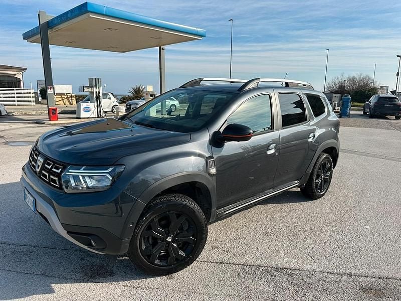 Usata Dacia Duster 101 CV (74 kW) 2022 Grigio SUV