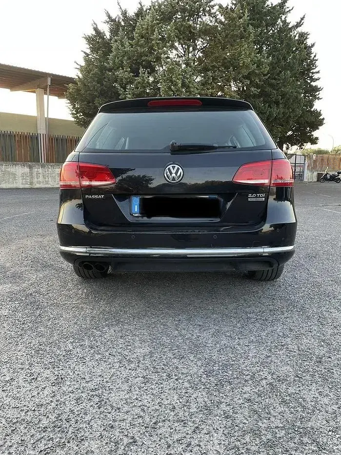 Usata VW Passat Highline 140 CV (102 kW) 2011 Nero Station wagon