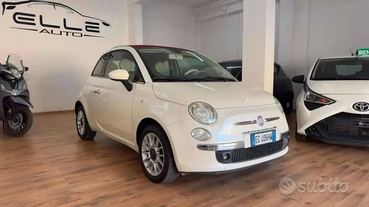 Usata Fiat 500C Lounge 69 CV (50 kW) 2010 Bianco Cabrio