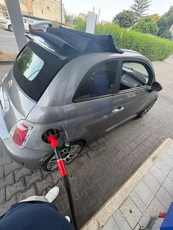 Usata Abarth 500C 135 CV (99 kW) 2011 Grigio Cabrio