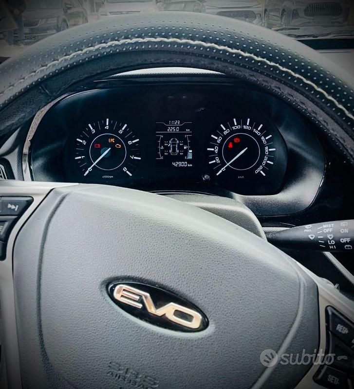 Usata EVO Evo 5 2021 Grigio SUV