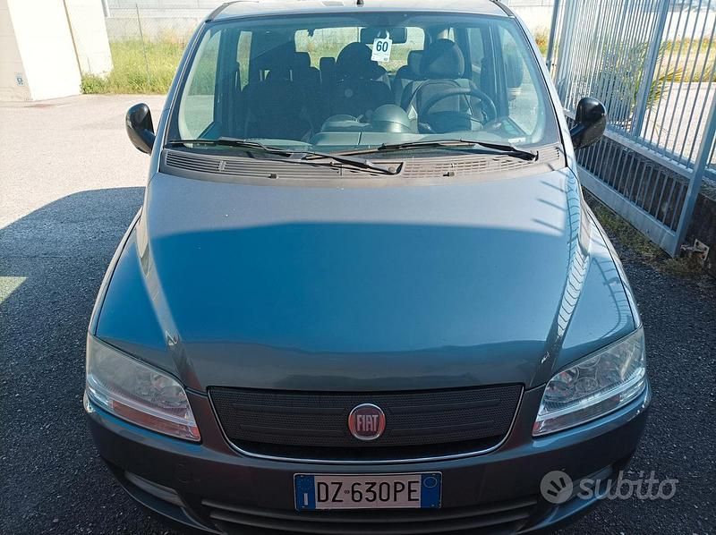 Usata Fiat Multipla 103 CV (75 kW) 2009 Grigio Monovolume