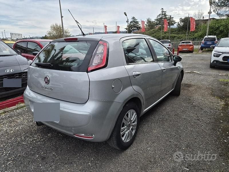 Usata Fiat Punto Evo Lounge 85 CV (62 kW) 2015 Grigio Utilitaria