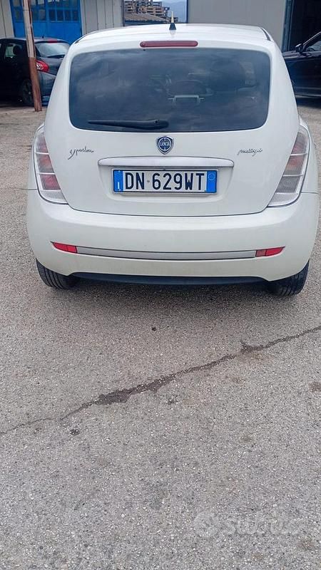 Usata Lancia Ypsilon 2008 Bianco Utilitaria