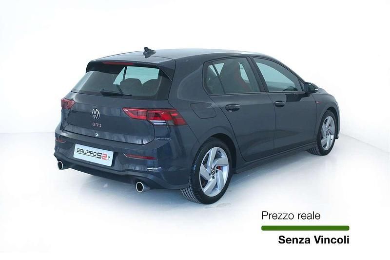 Usata VW Golf VIII GTI 245 CV (180 kW) 2023 Grigio Utilitaria