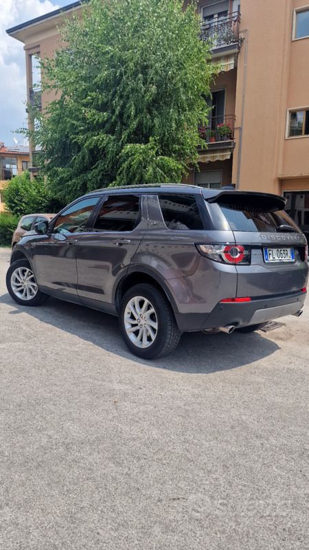 Usata Land Rover Discovery Sport 150 CV (110 kW) 2017 Grigio SUV