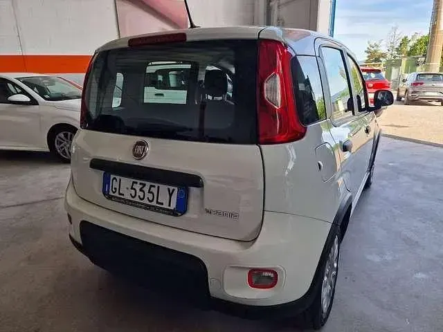 Usata Fiat Panda Cross Cross 69 CV (50 kW) 2022 Bianco Utilitaria