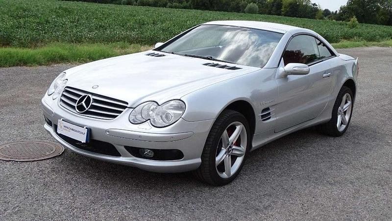 Usata Mercedes SL500 Elegance 306 CV (225 kW) 2004 Grigio metallizzato Cabrio