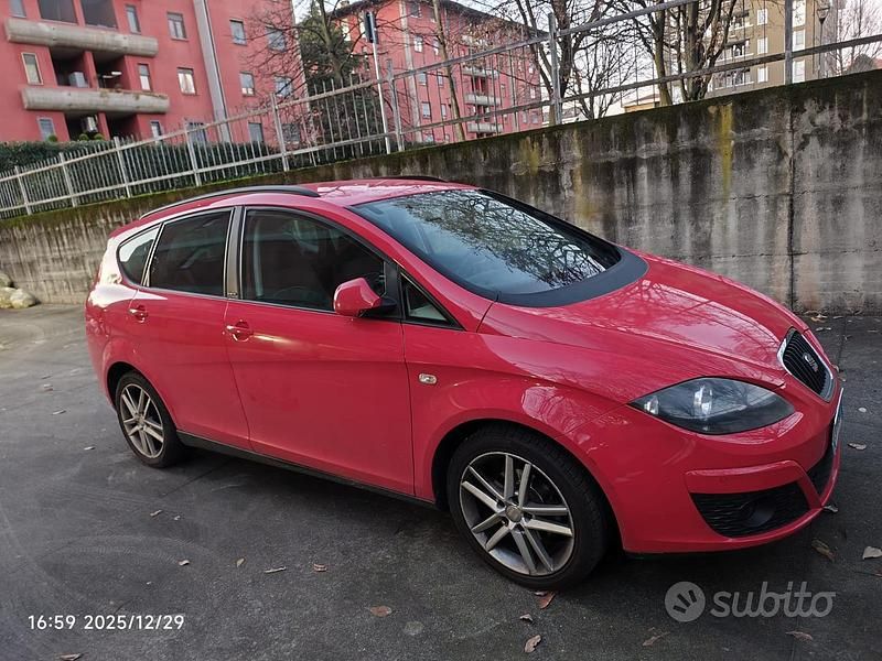 Usata Seat Altea XL I-Tech 102 CV (75 kW) 2014 Rosso Monovolume