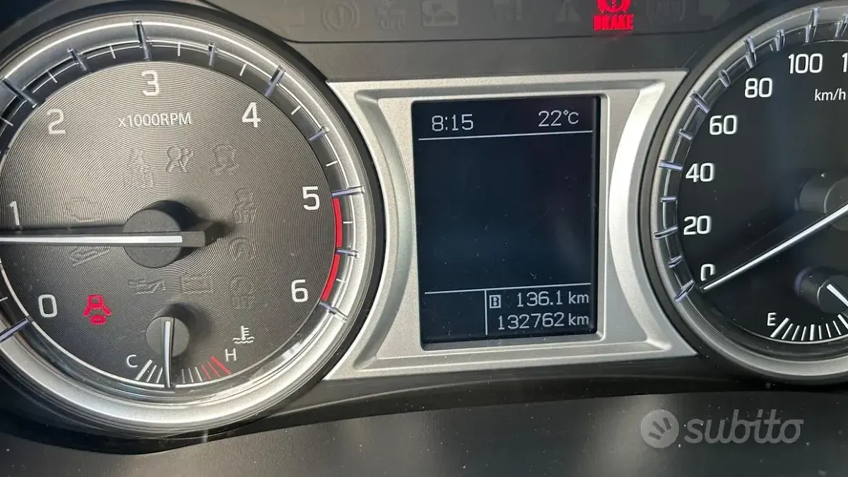 Usata Suzuki Vitara 120 CV (88 kW) 2016 Grigio SUV