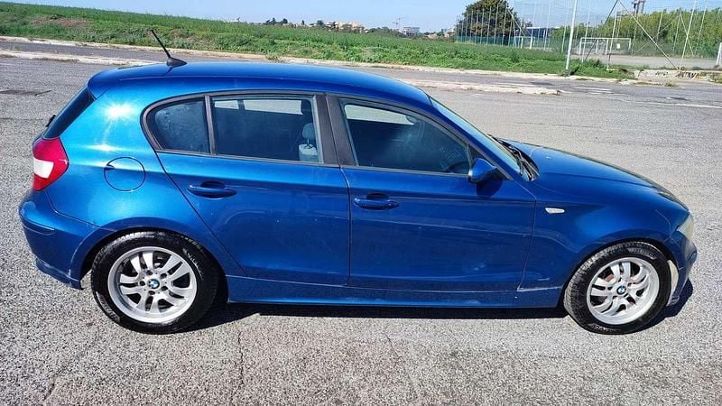 Usata BMW 116 116 CV (85 kW) 2004 Blu/azzurro Utilitaria