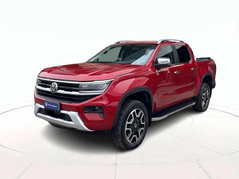Usata VW Amarok Style 241 CV (177 kW) 2024 Rosso / pastello Pick-up