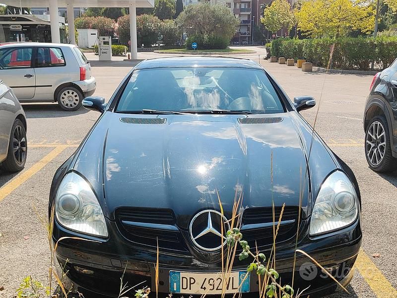 Usata Mercedes SLK200 163 CV (119 kW) 2006 Cabrio