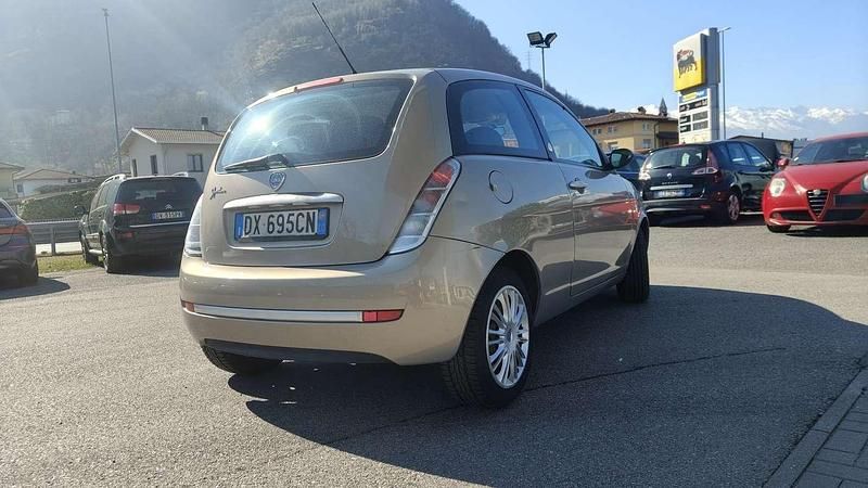 Usata Lancia Ypsilon 95 CV (69 kW) 2009 Utilitaria