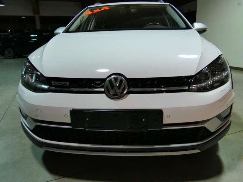 Usata VW Golf Alltrack 184 CV (135 kW) 2020 Bianco pastello Station wagon